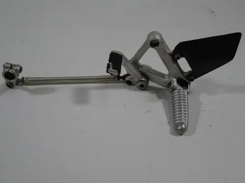 LINKER SCHETSPLAAT Ducati 748 1996 - 2002