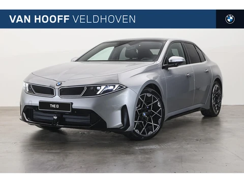 BMW i3 50 xDrive M Sport / Parnoramadak / Trekhaak / Parking Assistant Professional / Multifinctione