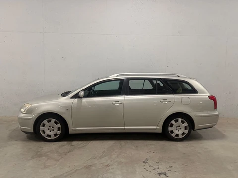 Toyota Avensis Wagon 1.8 VVTi Linea Sol Clima