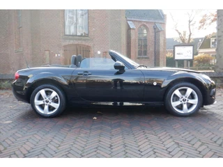 Mazda MX-5 1.8 Touring