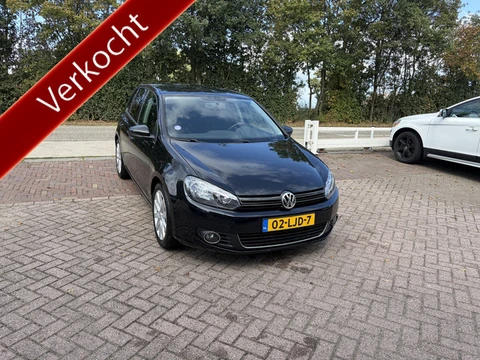 Volkswagen Golf 1.2 TSI BlueMotion TREKHAAK CRUISE NAVI