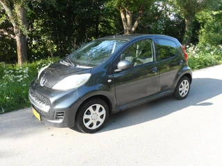 Peugeot 107 1.0-12V Urban Move