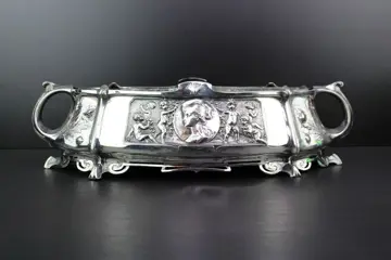 Art Nouveau grote bloemstuk bloemenschaal.