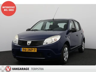 Dacia Sandero 1.2 Ambiance APK 09-2027!/ D-Riem verv: 137.000 KM!/ Airco/ Trekhaak/ Radio-CD AUX & U