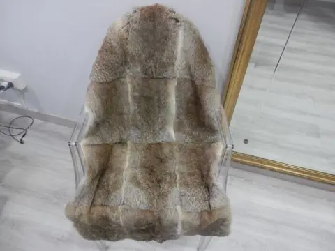 Artisan Furrier - Konijn Decoratief object