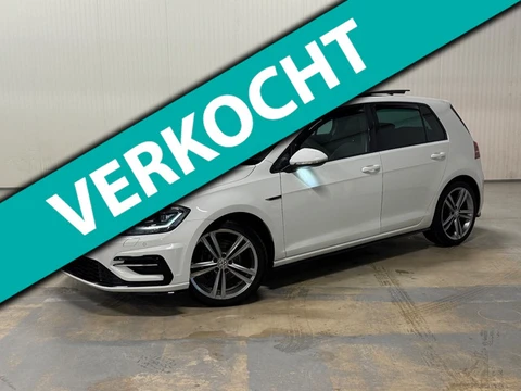 Volkswagen Golf 1.4 TSI Highline Business R | PANO | 3x R-LINE | CAMERA | DCC