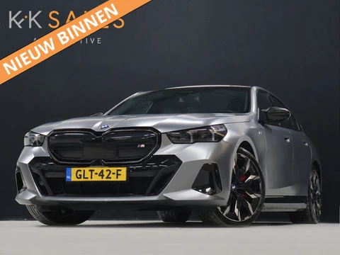 BMW i5 M60 xDrive 84 kWh M Sport Pro [PANORAMADAK, CARBON EXTERIEURPAKKET, M SPORT PAKKET, TREKHAAK,