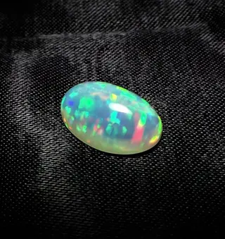 Opaal - 9.73 ct