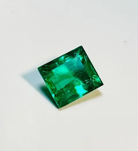 Groen Smaragd - 1.22 ct