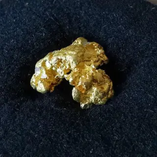 Goud Goud nugget - 8.7×8×4.3 mm - 0.97 g