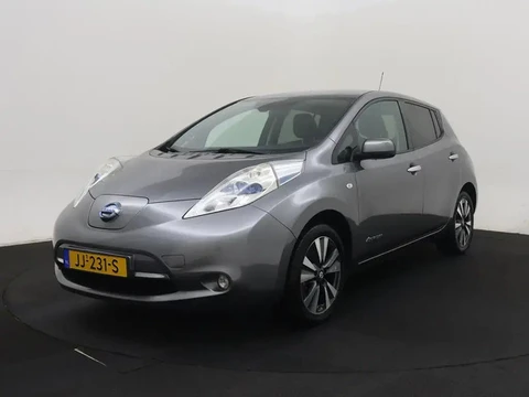 Nissan LEAF Tekna 30 kWh 68% SOH