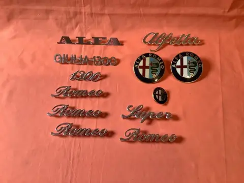 Embleem/mascotte/kenteken - Emblemi e scritte Alfa Romeo -