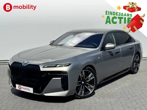 BMW i7 xDrive60 106 kWh M-Sport Pro Panoramadak NL Auto! | Bowers&Wilkins | Driving Assistand Profes