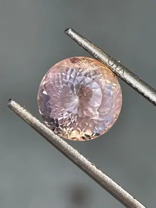1 pcs Roze Saffier - 4.93 ct