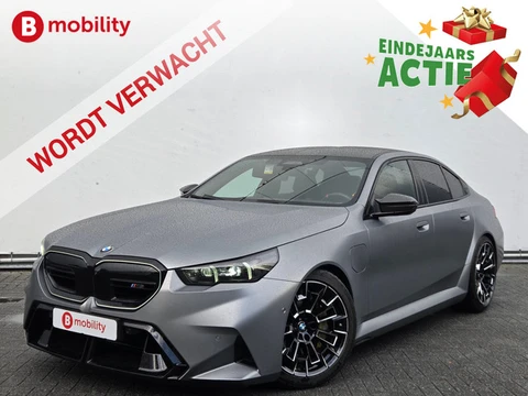 BMW 5 Serie M5 'Frozen Grey' M-Drivers Package Origineel NL! Nw.Pr.€172.801,- Akrapovic Keramische R