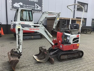 Takeuchi TB210 (bj 2021)