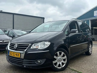 Volkswagen Touran 2.0 TDi Highline Business | EXPORTPRICE