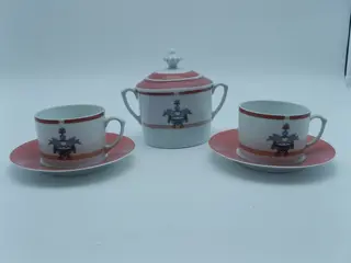 Cartier - Limoges - Hoofd tegen hoofd - kopje (5) -