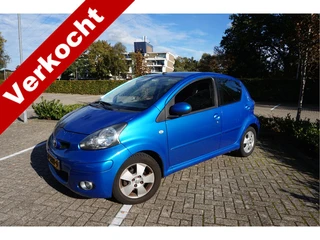 Toyota Aygo 1.0-12V Dynamic Blue (bj 2009, automaat)