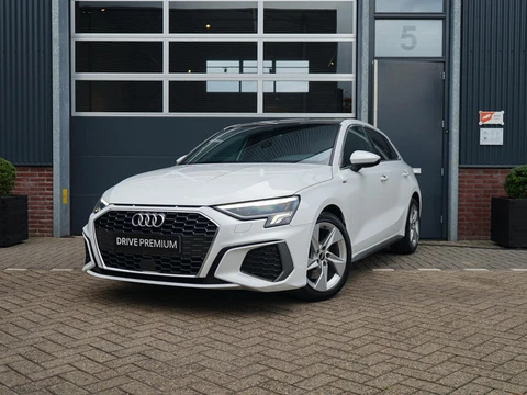 Audi A3 Sportback 30 TFSI S-Line