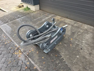 oilquick 80 coupler