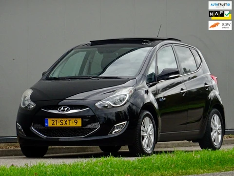 Hyundai Ix20 1.6i i-Catcher Sport | Leer | Pano | NL | 1.6 i |