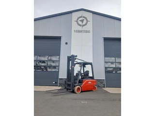 Linde E20 5.2m mast met sideshift!