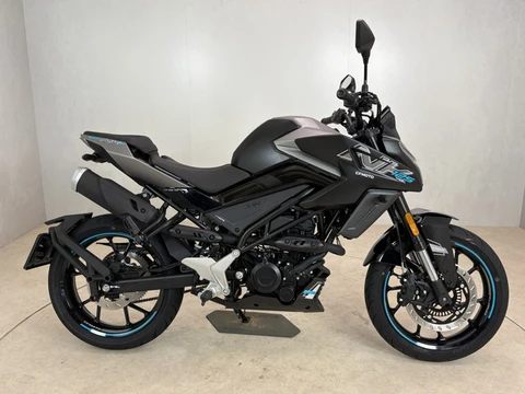 CFMOTO 125NK (bj 2027)