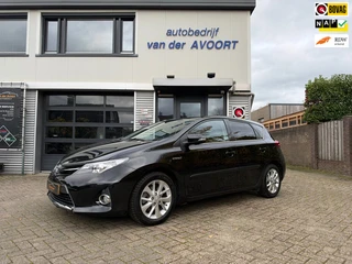 Toyota Auris 1.8 Hybrid Lease