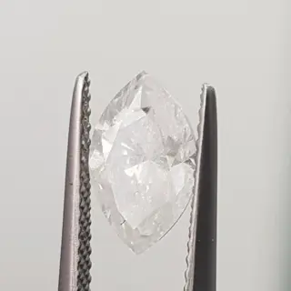 1 pcs Diamant - 1.63 ct - Markies - fancy wit - P2, GIA