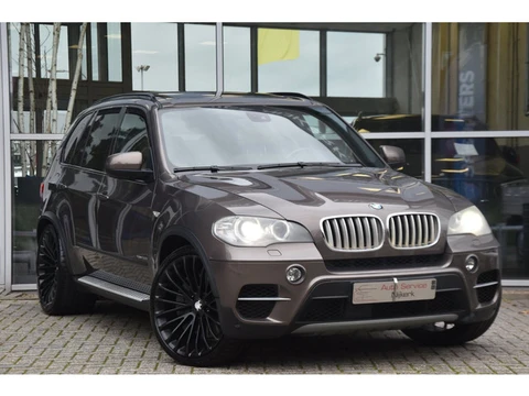 BMW X5 50i 4.4 V8 408PK High Executive 97D KM PANO HUD