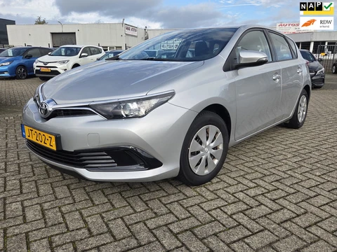 Toyota Auris 1.3 Now/TREKHAAK/TWEEDE EIGENAAR