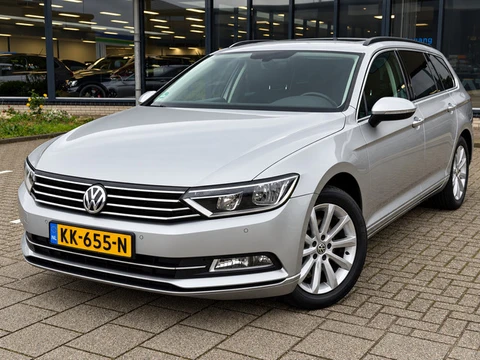 Volkswagen Passat Variant 1.4 TSI ACT Connected Series l ACC l TREKHAAK