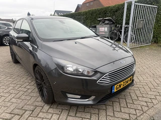 Ford Focus 1.5 Titanium Edition HATCHBACK AUTOMAAT