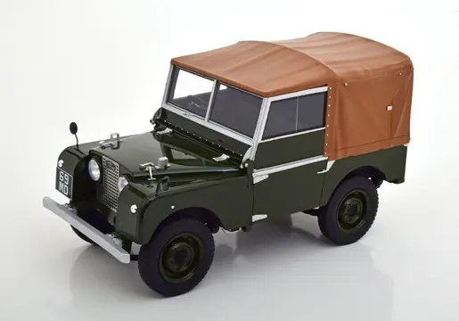 Schuco Pro.R12 - 1:12 - Land Rover 80 met Softtop - Limited 500 pcs. - Kleur Donkergroen / Bruin