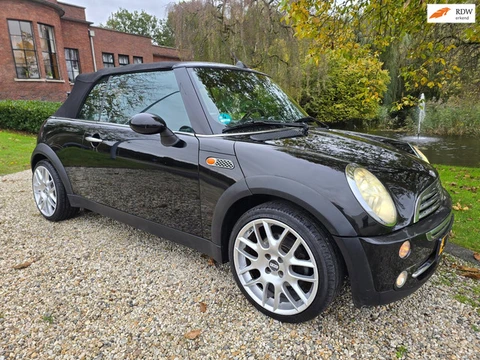 Mini Cabrio 1.6 One Cabrio Half leer Airco APK 11-2027