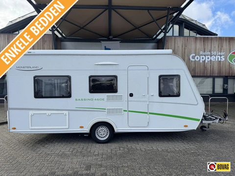 LMC Sassino 460 E mover, thule luifel