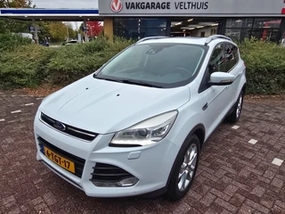 FORD KUGA 1.6 TITANIUM Panoramadak 