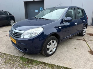 Dacia Sandero 1.2 Lauréate met airco
