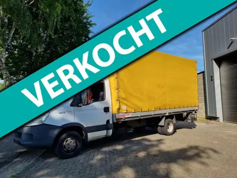 Iveco Daily GEZOCHT GEVRAAGD ALLE IVECO DAILY 0613896819