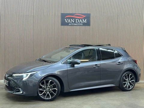 Toyota Corolla Hybrid 140 GR Sport 2023 PANO LED CAMERA CRUISE