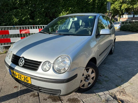 Volkswagen Polo MET CRUISE CONT, AIRCO & JAAR APK!