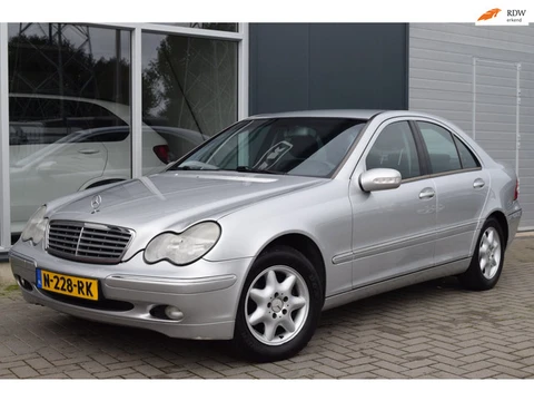 Mercedes-Benz C-klasse 200 K. Elegance | Automaat | Leder | APK 9-2027