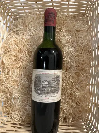 1961 Chateau Lafite Rothschild - Pauillac 1er Grand Cru