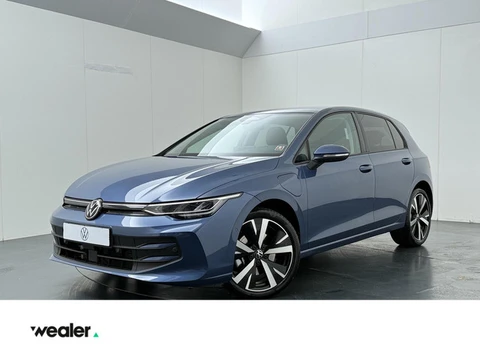 Volkswagen Golf 1.5 eHybrid Life Edition | 204 PK | SoH 100% | Trekhaak wegklapbaar | Adaptive Cruis