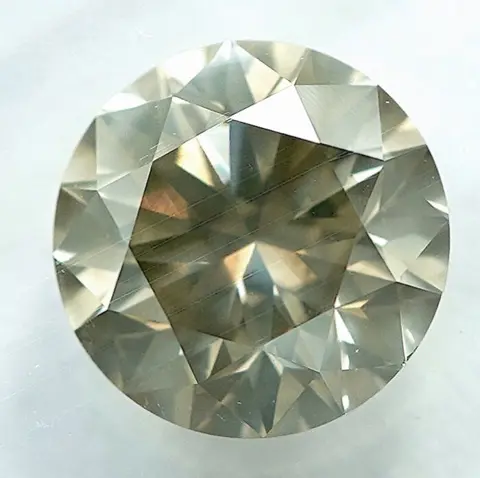 Diamant - 1.43 ct - Briljant - Y-Z, Light Brownish Yellow -