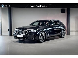 BMW 5 Serie Touring 530e | M Sport | Glazen Panoramadak | Harman Kardon | Stoelverwarming | Trekhaak