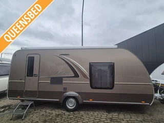 Bürstner Averso Top 470 TS queensbed, luifel