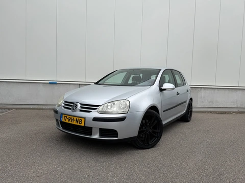 Volkswagen Golf 1.4 FSI Businessline - Airco / Navi / Elektr. ramen / Trekhaak / Lm velgen