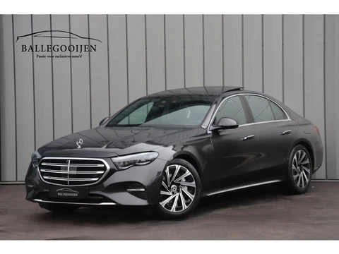 Mercedes-Benz E-Klasse 300e Exclusive Line | 313PK | Hyperscreen | Massage | Achterasbesturing | Luc